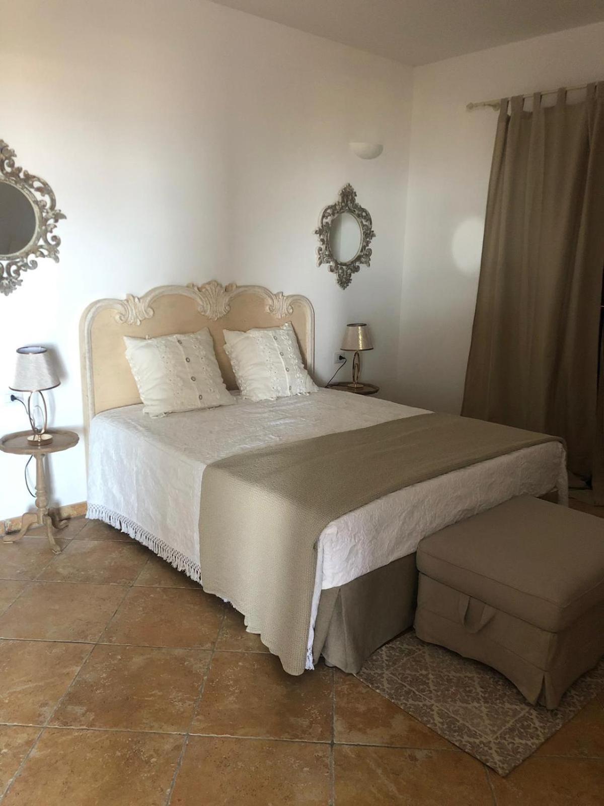 Bed and Breakfast Dimora Le Ginestre Adults Only Фазано Екстер'єр фото