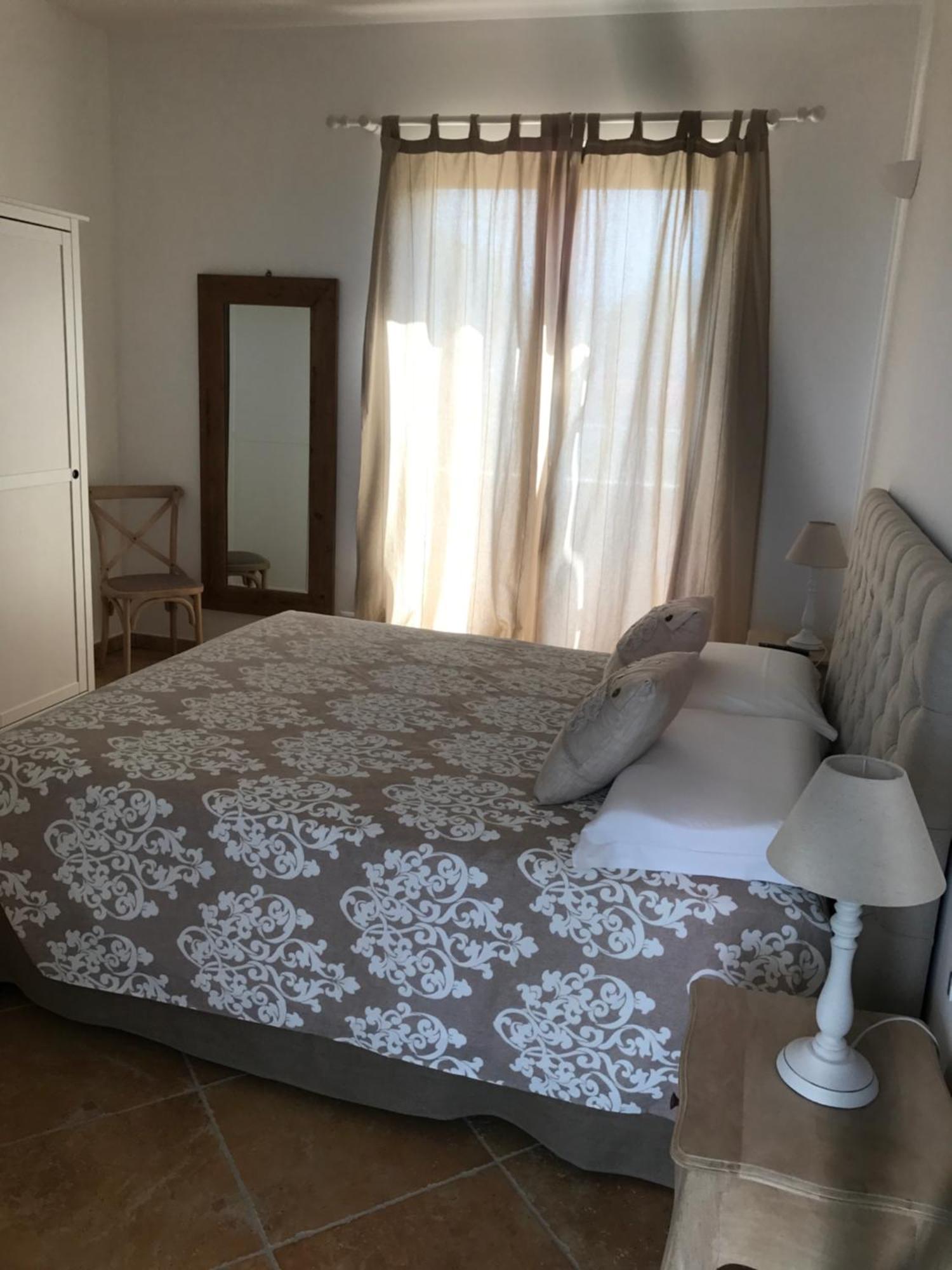 Bed and Breakfast Dimora Le Ginestre Adults Only Фазано Номер фото
